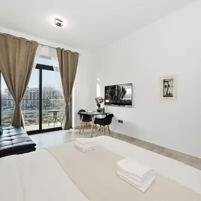 Dubai JVC - Oxford Residence 2 - Parking&Balcony