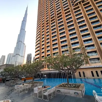 Emaar Residences Fashion Avenue - 1BR - Connected to Dubai Mall - Pool with Burj View