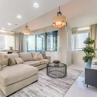 3BR with Sea View