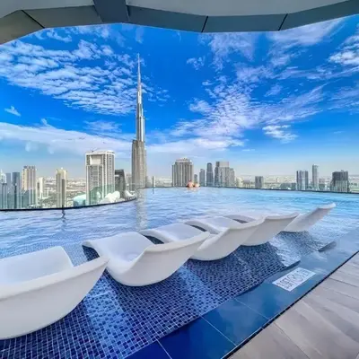 2BR Apartment in Paramount Midtown with Infinity Pool