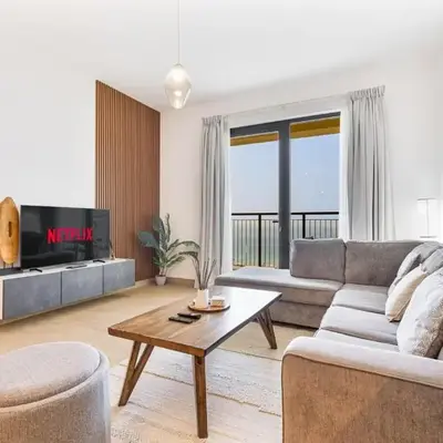 Sunny & Stylish 1Bed 7-Min Walk to the Beach!