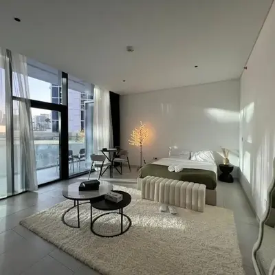 Huge Studio Near Burj Khalifa