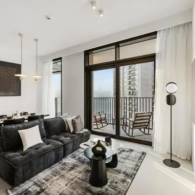 Extra Luxury High Floor Skyline View Stylish