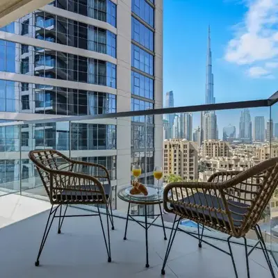 Luxury 1BHK Burj Khalifa View Short Walk Dubai Mall