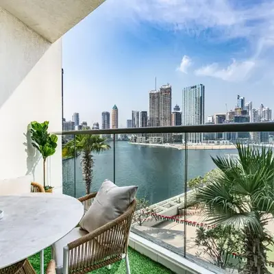 Sleek Home in Business Bay with Panoramic Views