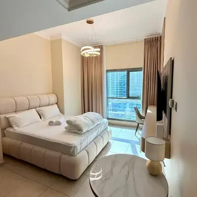 Dubai Marina 5 min to the beach