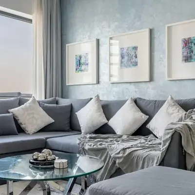 High floor downtown apartment opposite Dubai Mall