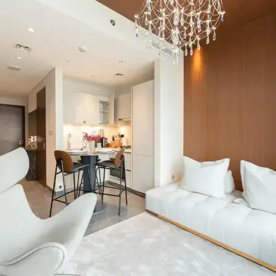 Luxury 1BR Retreat near DIFC & Downtown Dubai