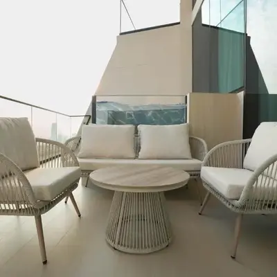 Luxury Skyline Apartment with Pool