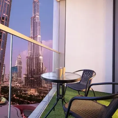 Burj Khalifa Front Ultra Luxe Designer Residence