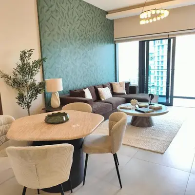 High-Floor Luxe 1BR - Burj Khalifa View - Business Bay