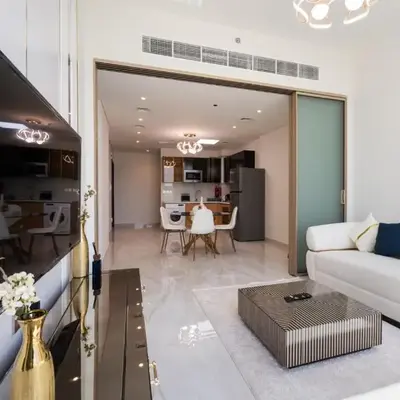 Blissful Retreat 1BR with 1GR Study Sleeps 4 in Gemz 05