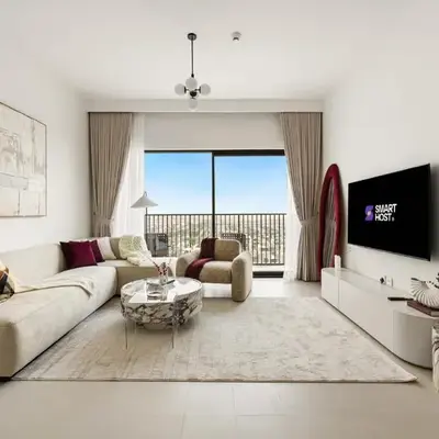 New Elegant 1BR with Balcony & Pool in Park Field