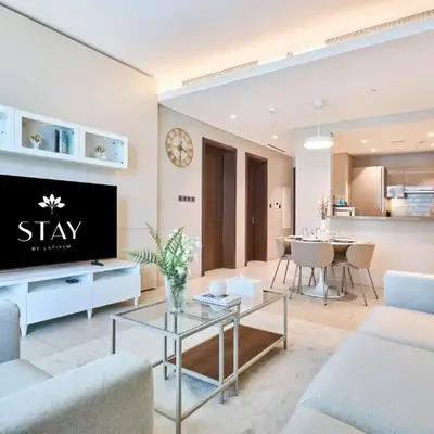 STAY BY LATINEM Luxury 2BR Holiday Home G5- 5812 near Burj Khalifa