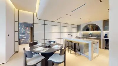 a kitchen and dining room with a table and chairs at Vacationer l Premium 2 Bedroom l Business Bay l Prime Location in Dubai