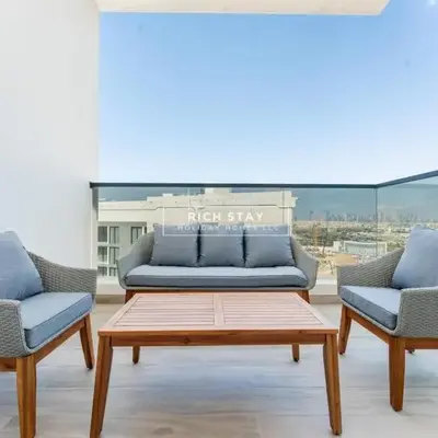 Sway Retreat 1BR Apartment with Burj Khalifa View