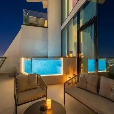 HAVN - High floor 1BR with Private Sky Pool
