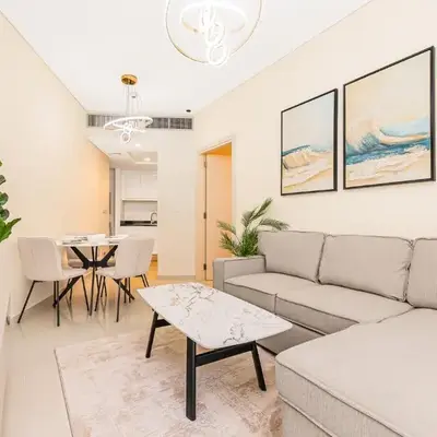 Escape 24 Stylish 1BR in Artesia