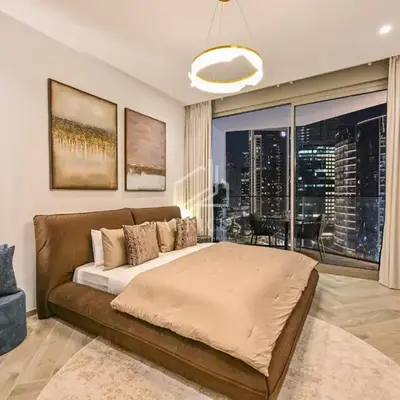 Stylish Studio with views of pool & Burj Khalifa