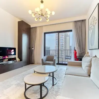 Bright 1BR in Executive Residences 2
