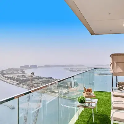 PS5- Designer 2BR with Private Beach