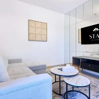 STAY BY LATINEM Luxury 1BR Holiday Home CVR A2604 near Burj Khalifa
