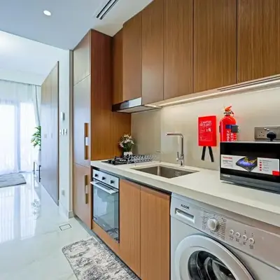 Elegant Modern Studio- Peaceful Studio City