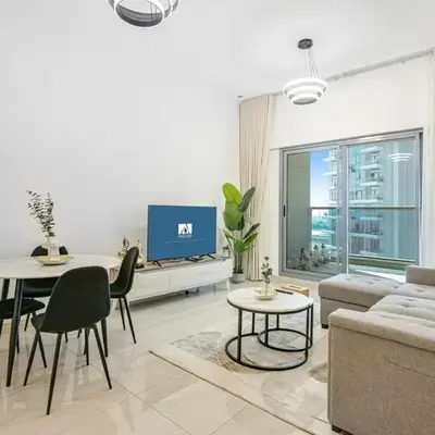 Spacious 1BR Elite Business Bay Residence