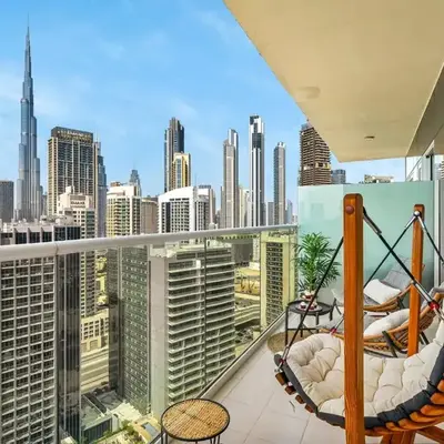Chic 1BR With Burj Views And Near Dubai Mall