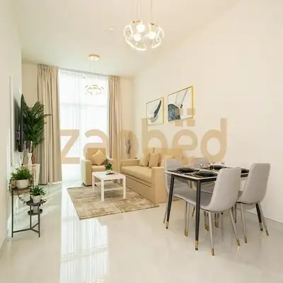Stylish 2BR Apartment Skyz By Danube Arjan