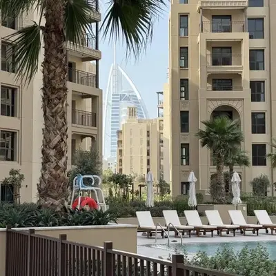 Luxury 1BR Retreat with Dubai Marina views by Crescent Key