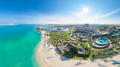 an aerial view of the beach and the ocean at JA Lake View Hotel, Dubai in Dubai