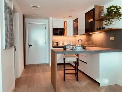 Gallery image of Luxury apartment on the metro facing Dubai Marina in Dubai