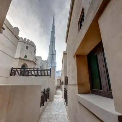 Durrani Homes - Unique Garden Apt at Souk Al Bahar besides Dubai Mall & Burjkhalifa with private jaccuzi