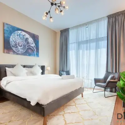 Short Distance from Global Village & Other Major Attractions Studio Unit
