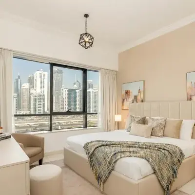 Modern 1BR with City View Rooftop Pool Access