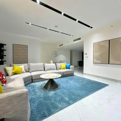 STYLISH 2 BEDROOM SERVICE APARTMENT with SEA VIEW