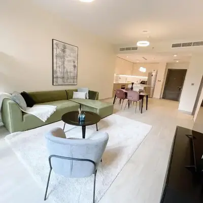 Elite LUX Holiday Homes - Enchanting 1BR Apt Pool & Gym Access in Arjan