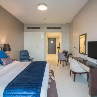 Premium Studio with Beautiful Golf Course View