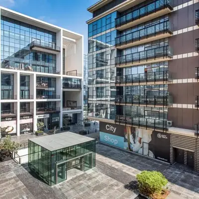 Luxury Apartment with Pool