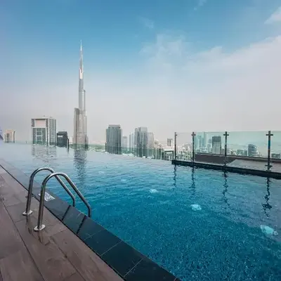 ALiving Luxe 2BR with higest Infinity Pool Close to Dubai Mall & Burj Khalifa
