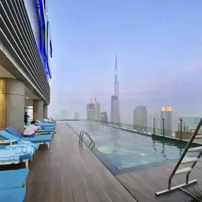 ALiving Luxury 2BR with Infinity Pool I Near Dubai Mall & Burj Khalifa I Paramount Hotel Midtown