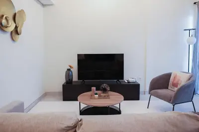 Gallery image of Elite LUX Holiday Homes - Cozy & Modern 1BR in Dubai South in Dubai