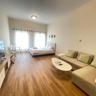 Stylish Studio in Discovery Garden MED100