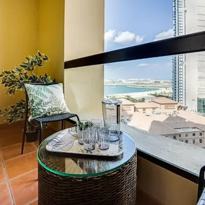Big sea view studio in JBR