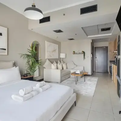 Chic JLT Studio