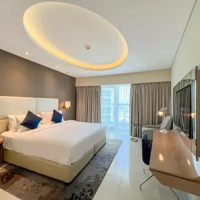Luton Vacation Homes - Damac Paramount 2BR High Floor