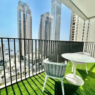 Elegant & Chic 2bedroom balcony Creek Waterfront