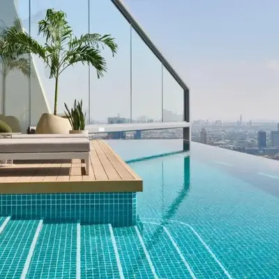 LHG PALM JUMEIRAH Tallest RoofTop Pool